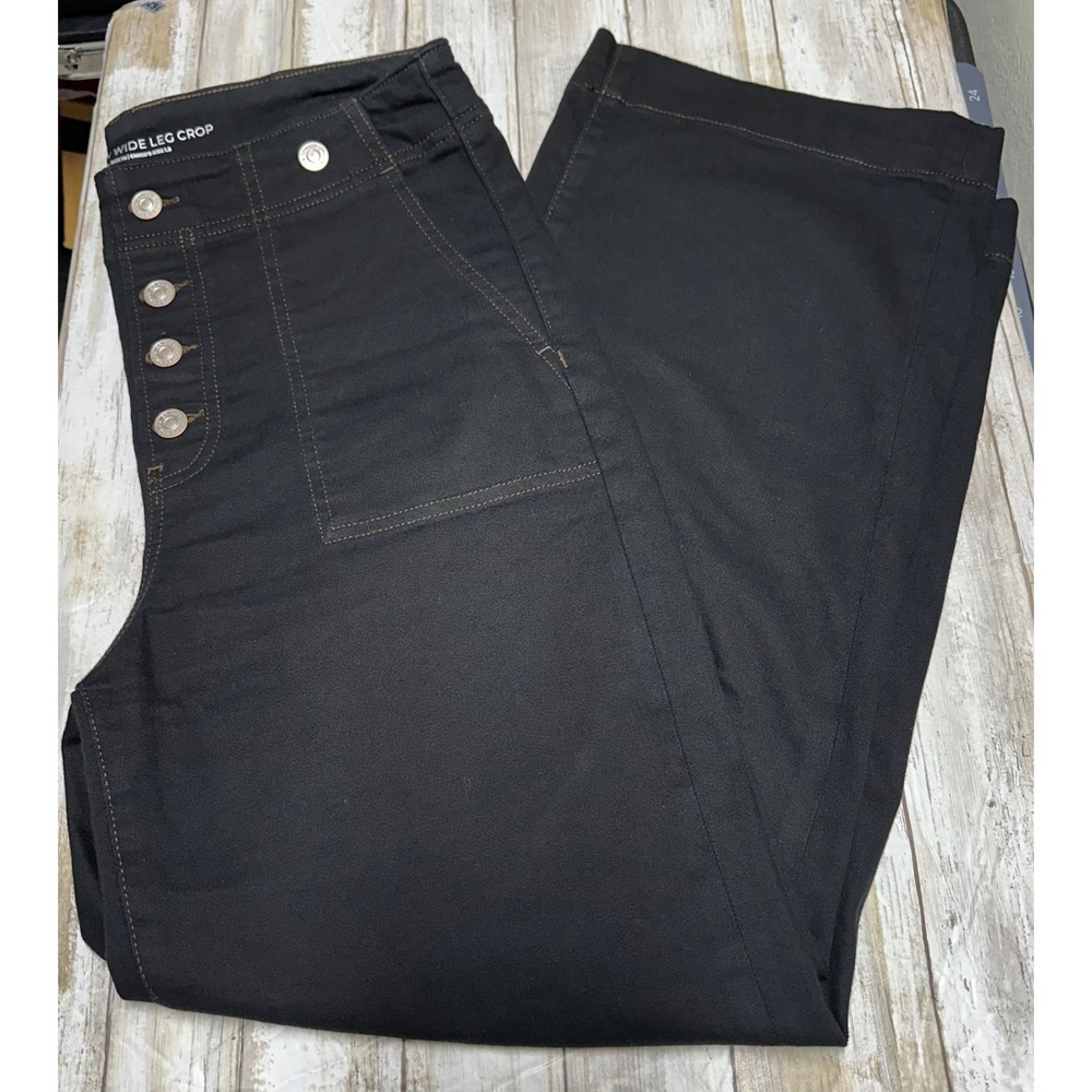Chicos Pull On Wide‎ Leg Crop Pants Black size 1.5(U.S. Size 10) faux button fly